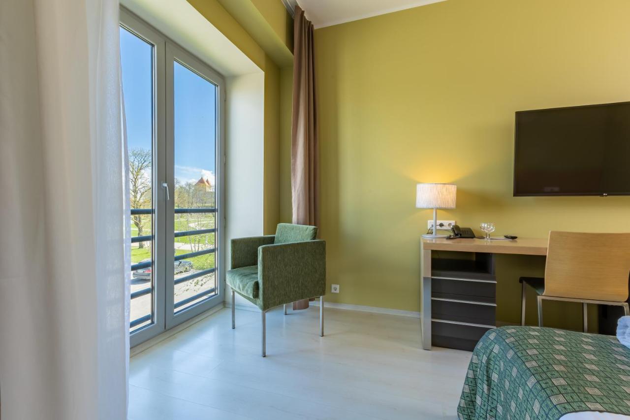 Meri Seaside Hotel & Spa Kuressaare Bagian luar foto