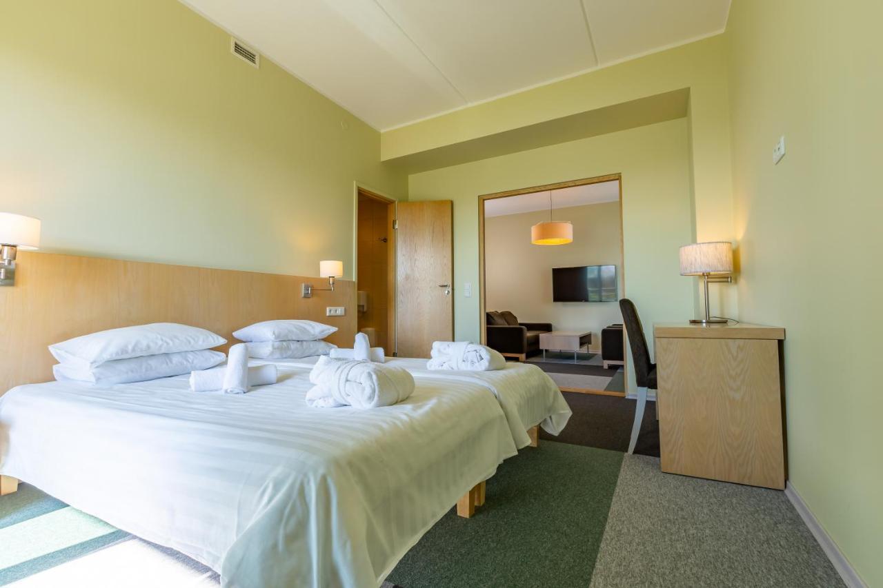 Meri Seaside Hotel & Spa Kuressaare Bagian luar foto
