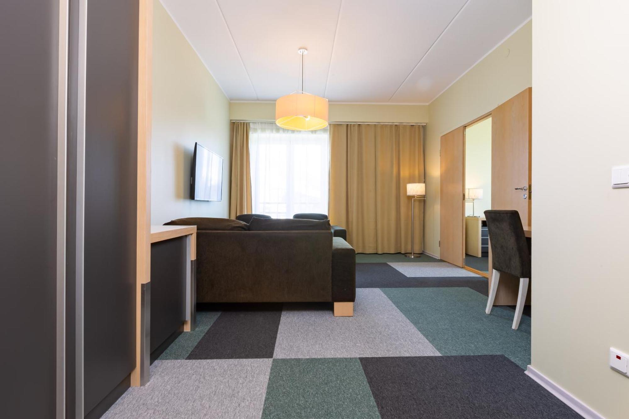 Meri Seaside Hotel & Spa Kuressaare Ruang foto
