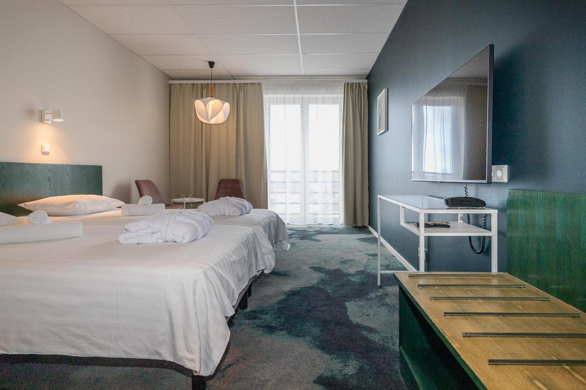 Meri Seaside Hotel & Spa Kuressaare Bagian luar foto