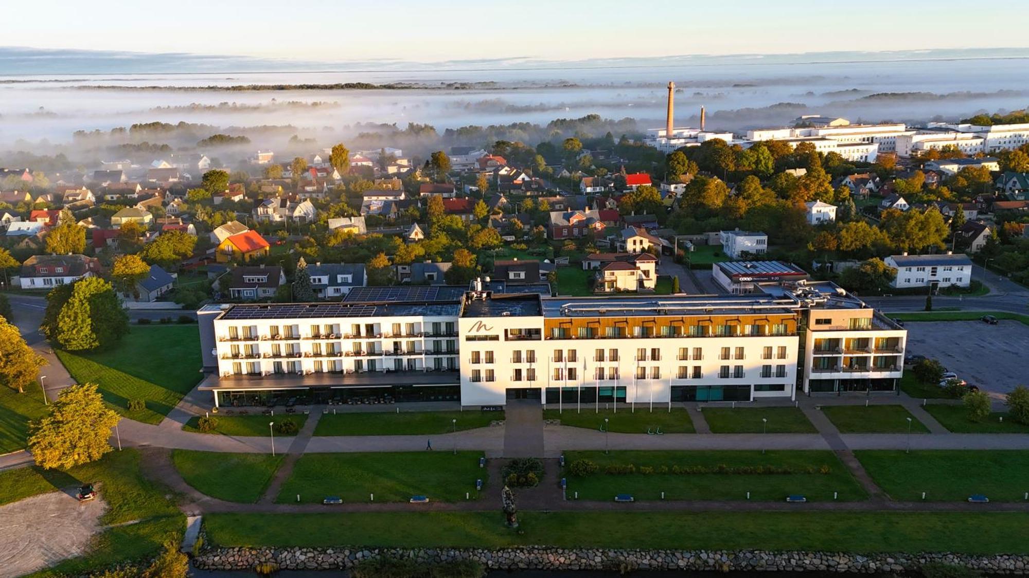 Meri Seaside Hotel & Spa Kuressaare Bagian luar foto